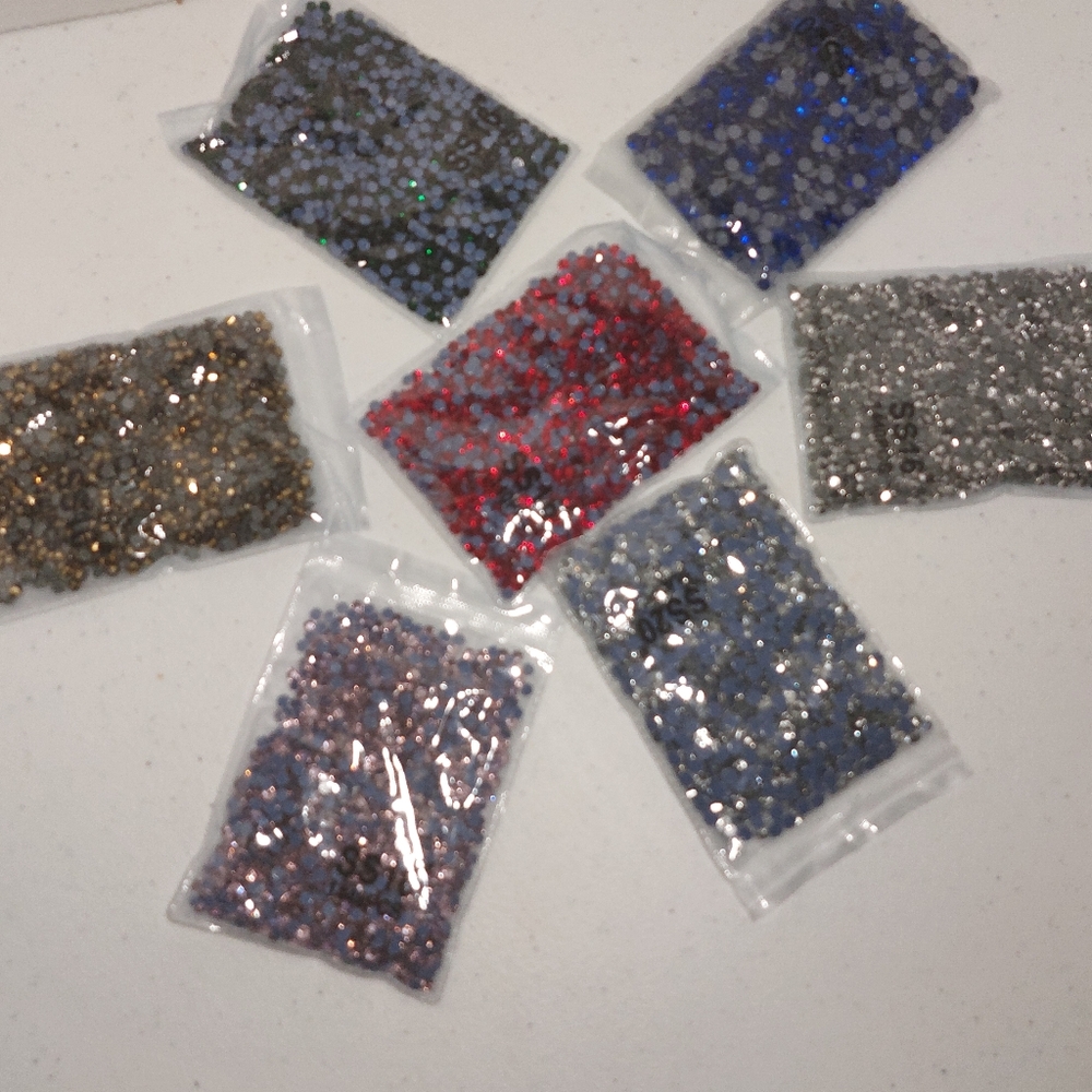 Blue HotFix Rhinestones SS20 - Picture 3 of 3